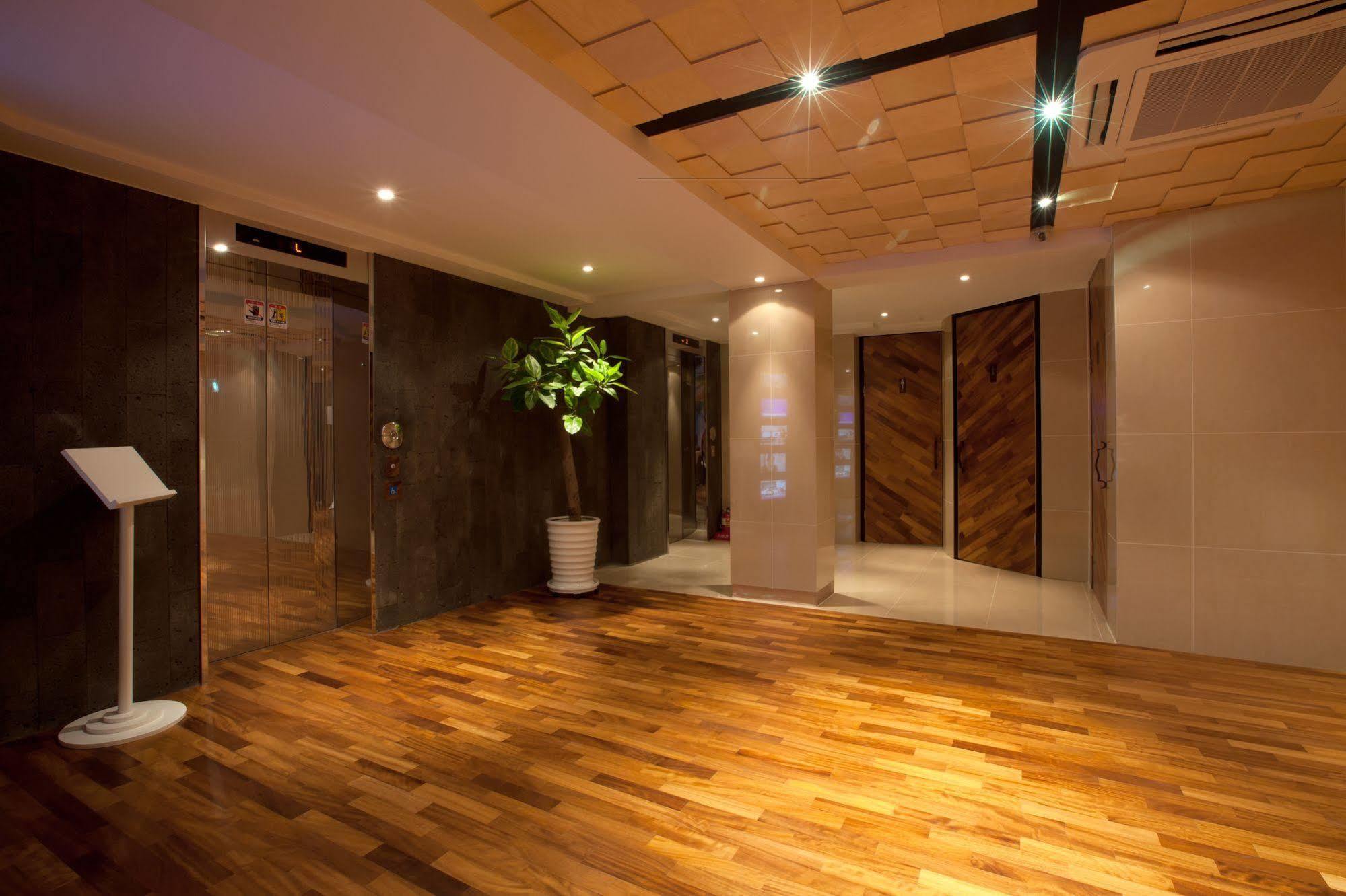 Mate Hotel Seoul Gimpo Eksteriør billede