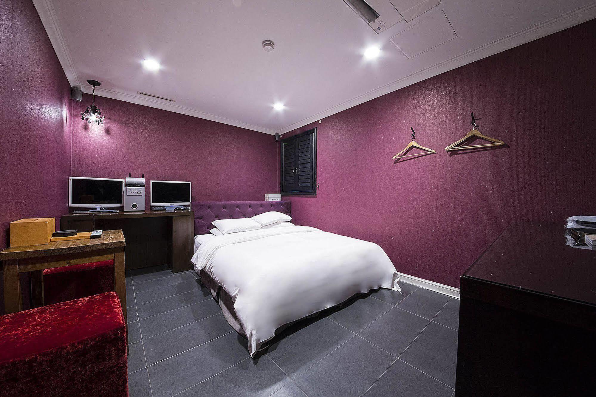 Mate Hotel Seoul Gimpo Eksteriør billede