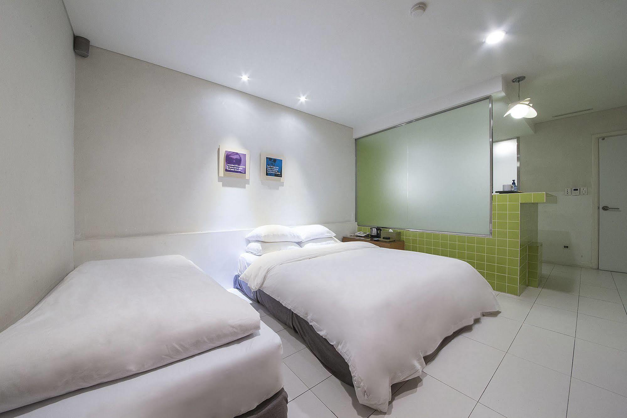 Mate Hotel Seoul Gimpo Eksteriør billede