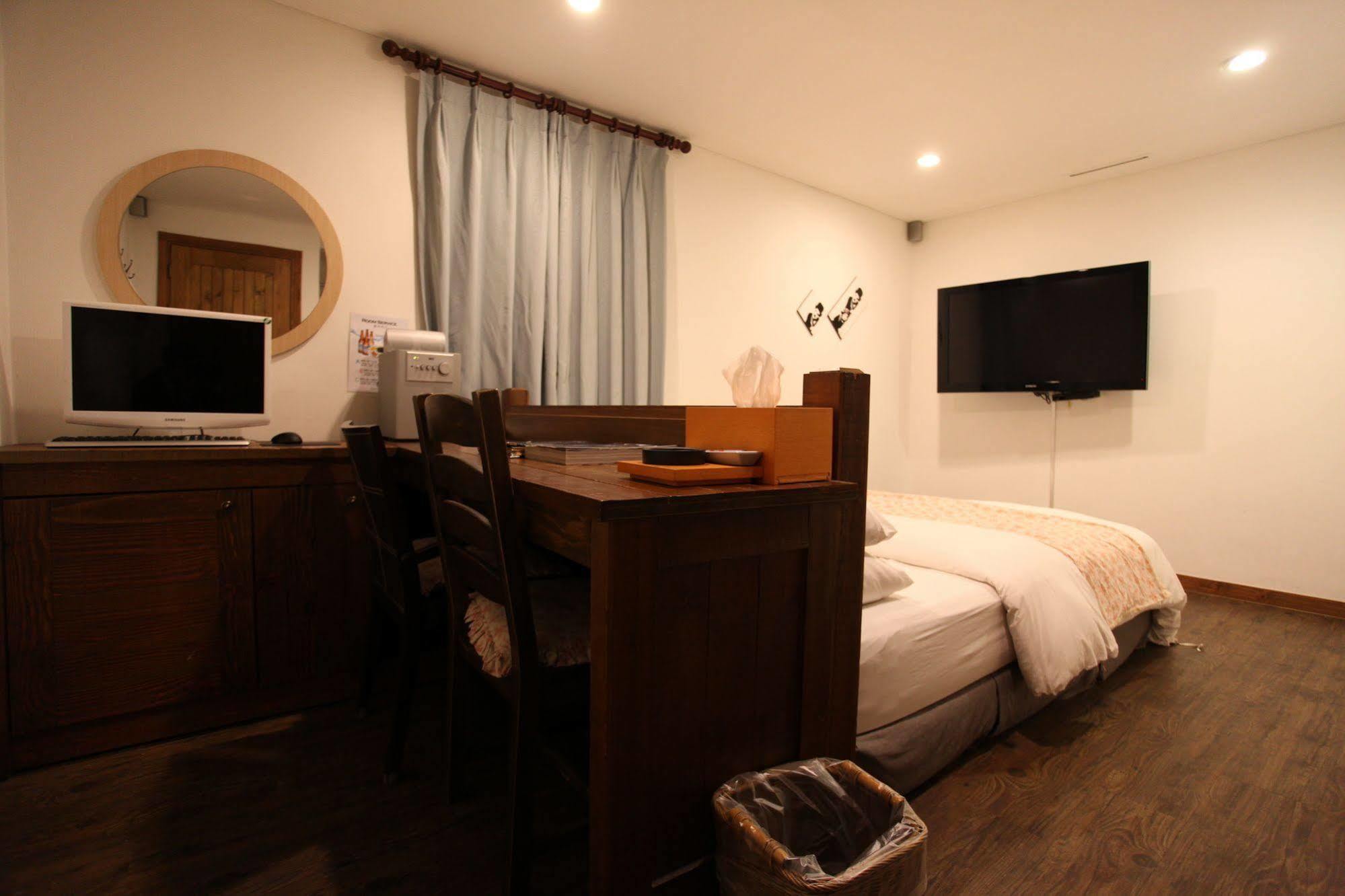 Mate Hotel Seoul Gimpo Eksteriør billede