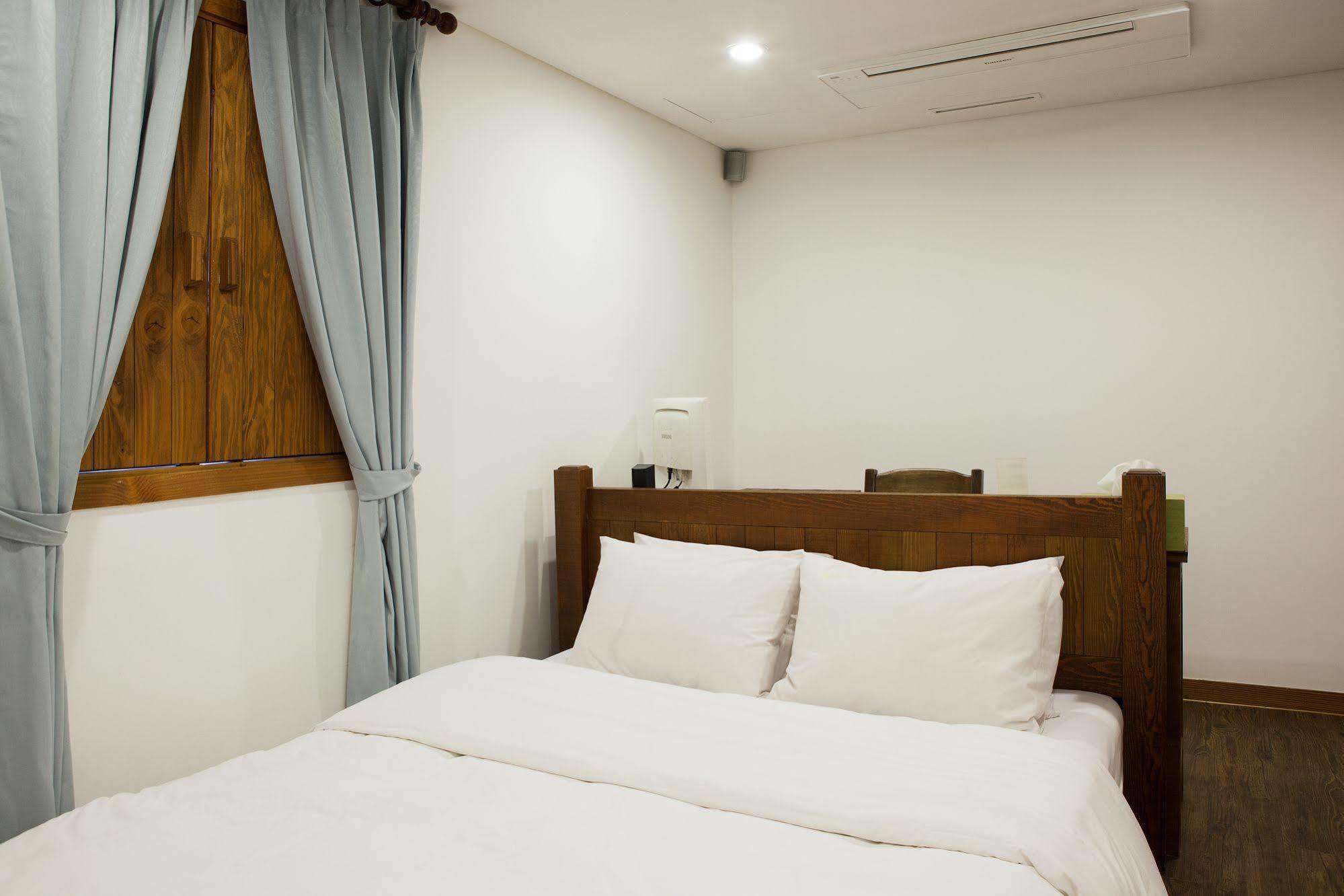 Mate Hotel Seoul Gimpo Eksteriør billede